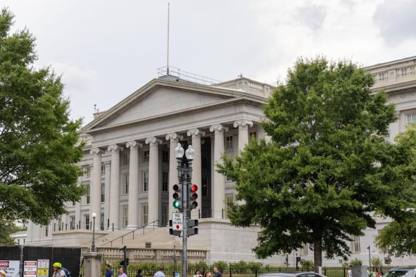 网上炒股配资开户 主权信用再遭降级后 30年期美债收益率升至5%